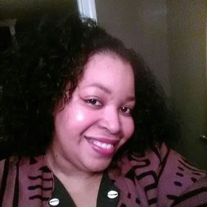 Meet your Posher, Traci